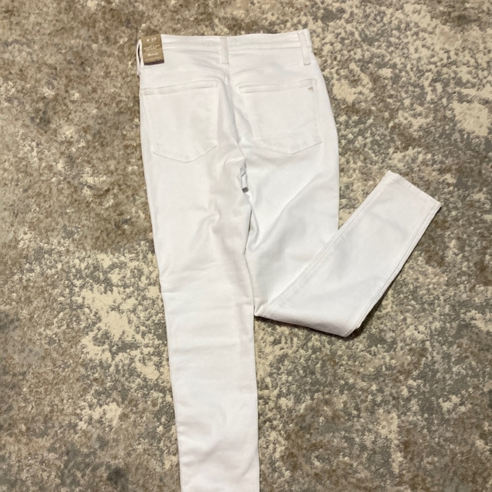New Madewell high rise skinny jeans.